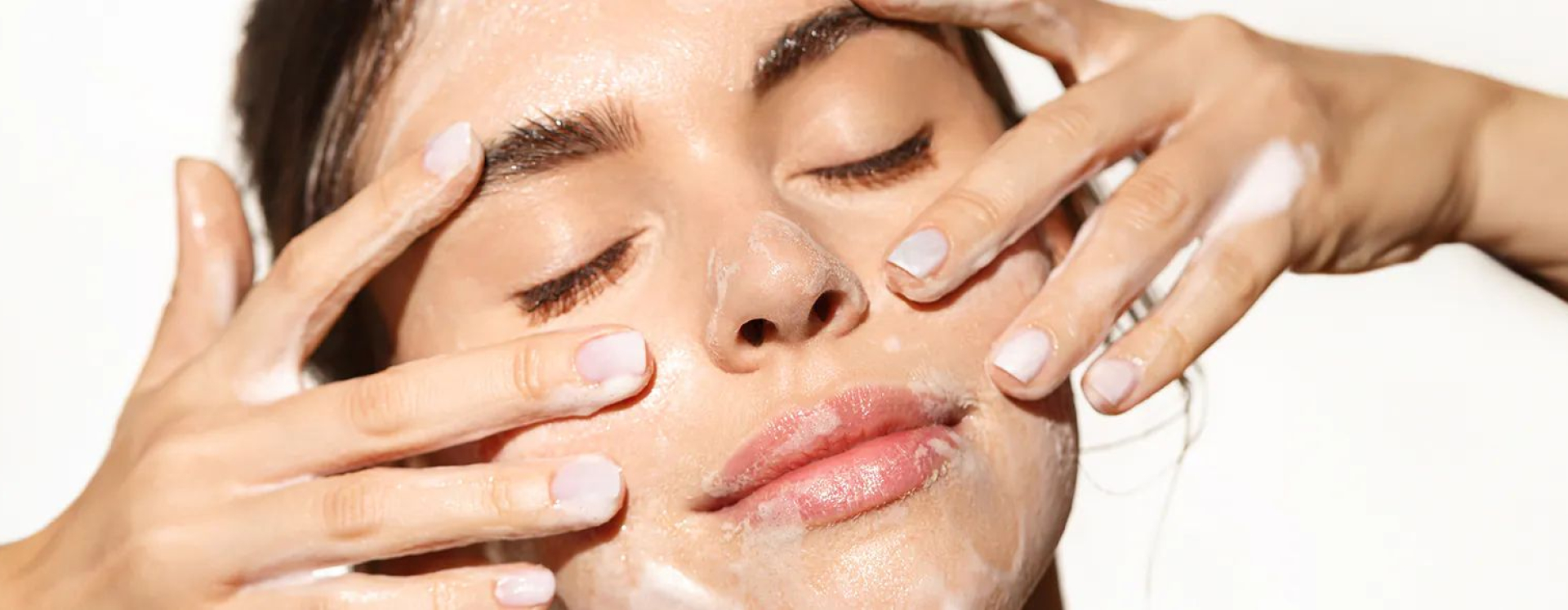 Linienbanner02 Demaquillante 1920x587